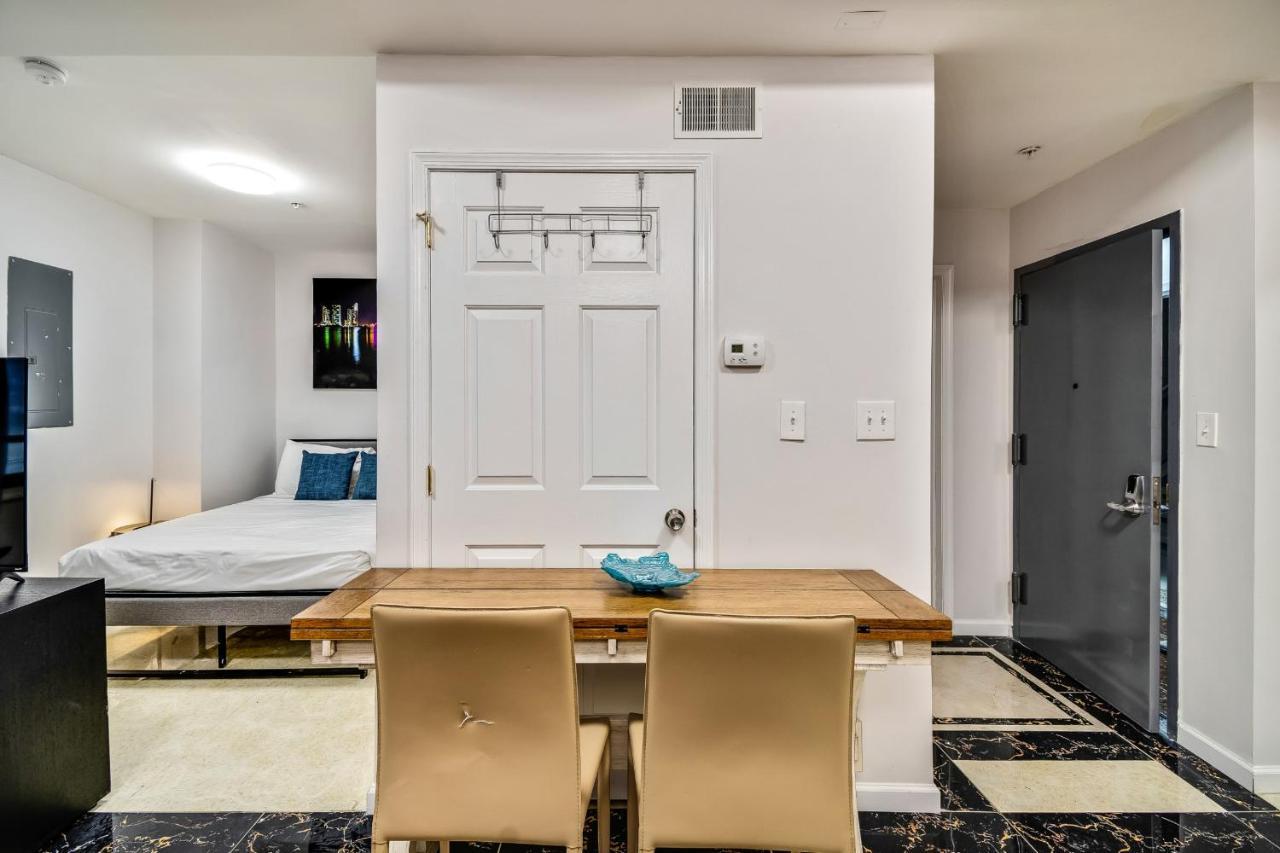 Apartment The 1bd In The Heart Of The City *